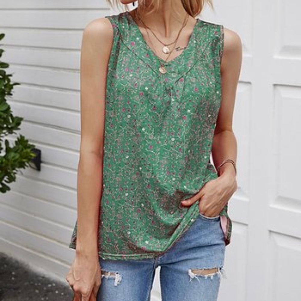 Green floral v-neck tank top 2XL